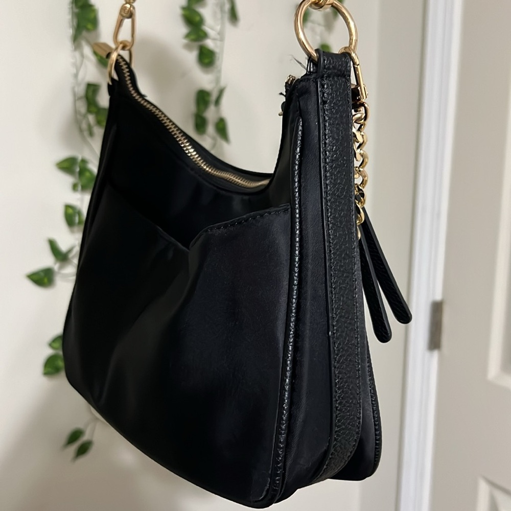 Crossbody Bag 🌺 - Picture 9 of 10